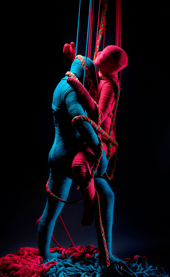 benetton-yatzer-lana-sutra-erik-ravelo-wool-sculpture